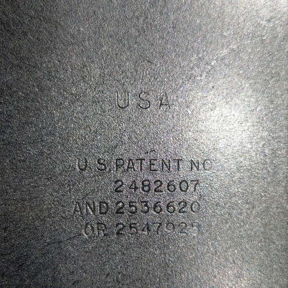 Vintage Singer Buttonholer - Picture 3 of 12